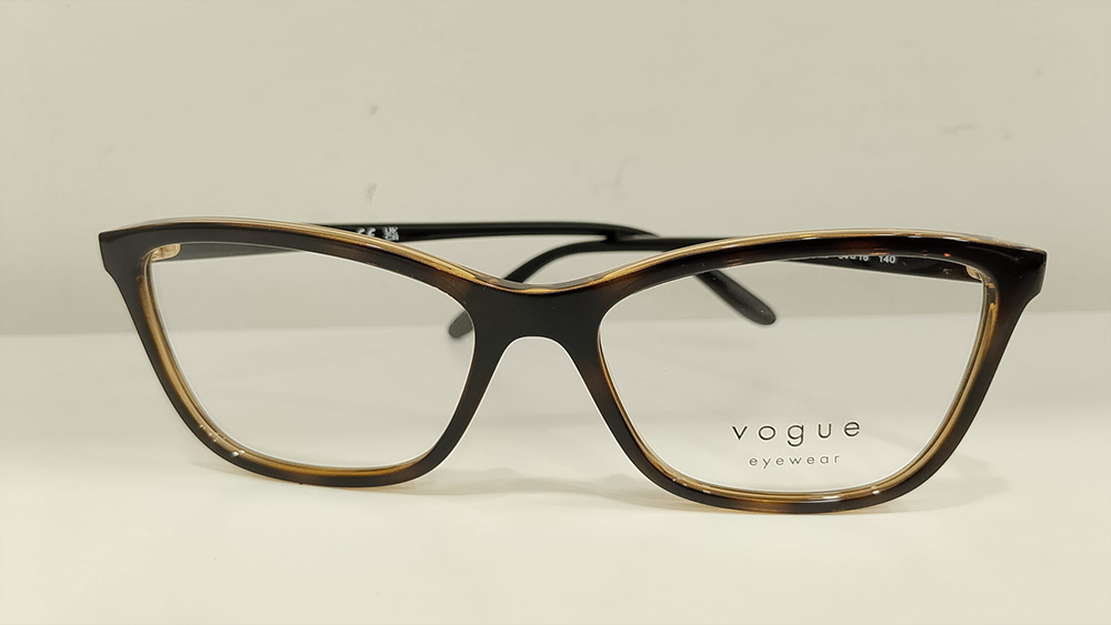 Vogue 5603 2718