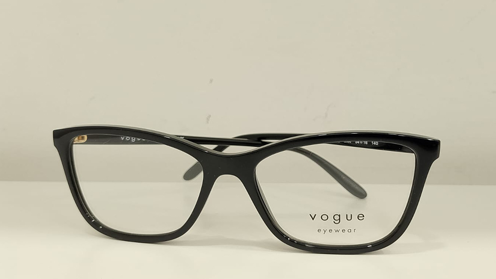 Vogue 5603 w44