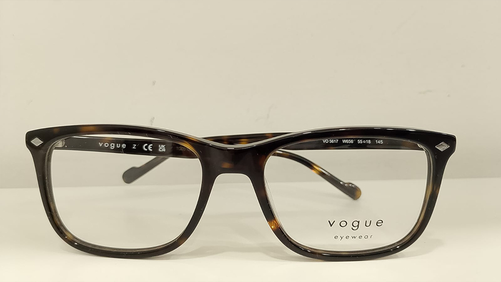 Vogue 5617 w656