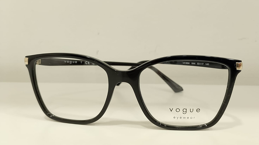 Vogue 5654 w44